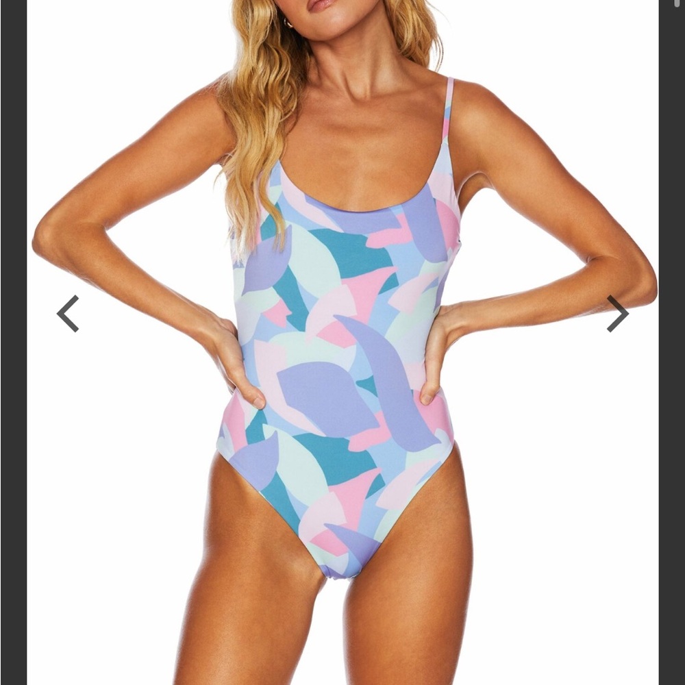 NWOT Beach Riot Jamie Mauve Mod - Purple Multi Color One Piece size large